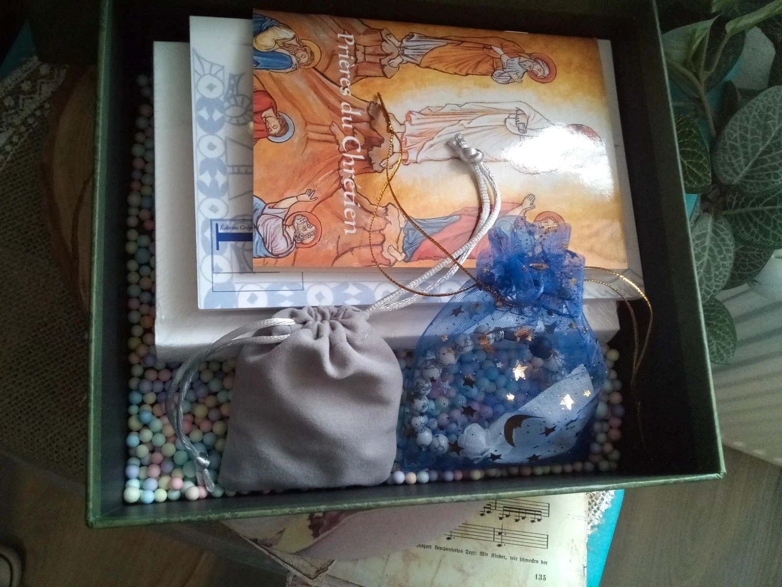 Coffret livres religieux et bijoux idée cadeau Chrétien – photo 3